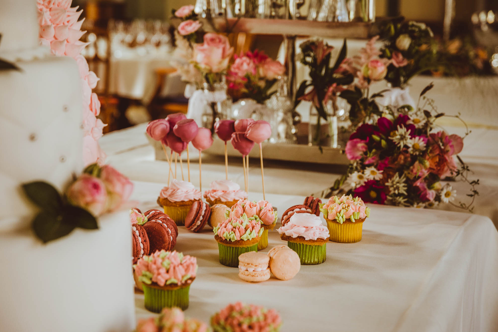 Export x3 Styled Shoot Saratz 65 Styled Shoot Saratz